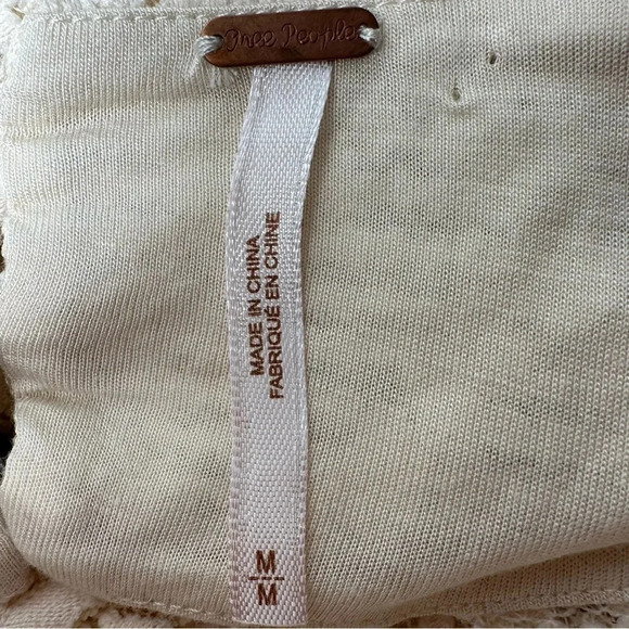 Free People Poppy Lace Mini Dress NWT Tea Cream Size Medium Lined Pockets Nylon - Picture 10 of 12